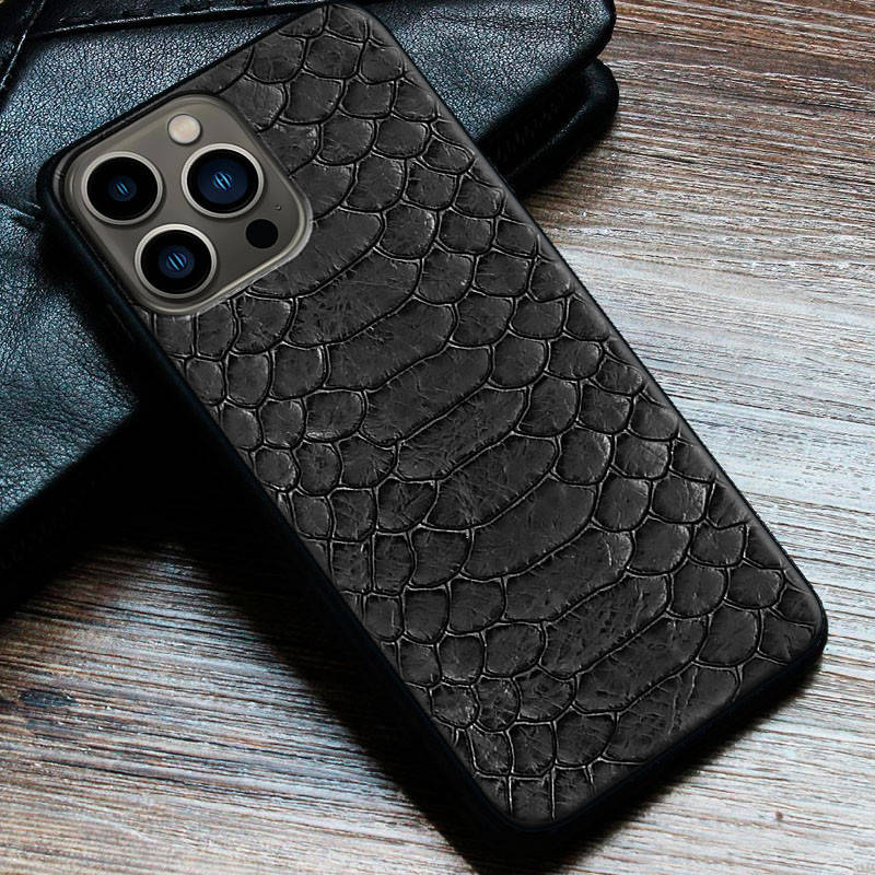

Кожаный чехол BoxFace Apple iPhone 13 Pro Max Reptile Black (43915), Черный