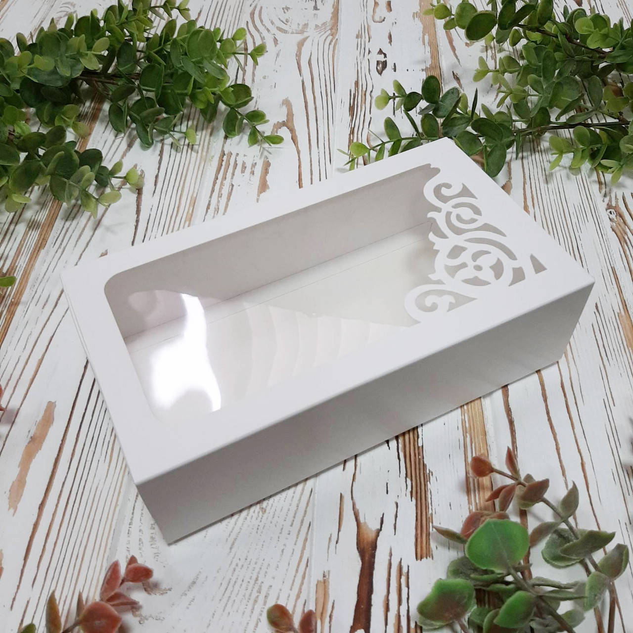 

Коробка ажурная белая 200х110х55 мм., Белый