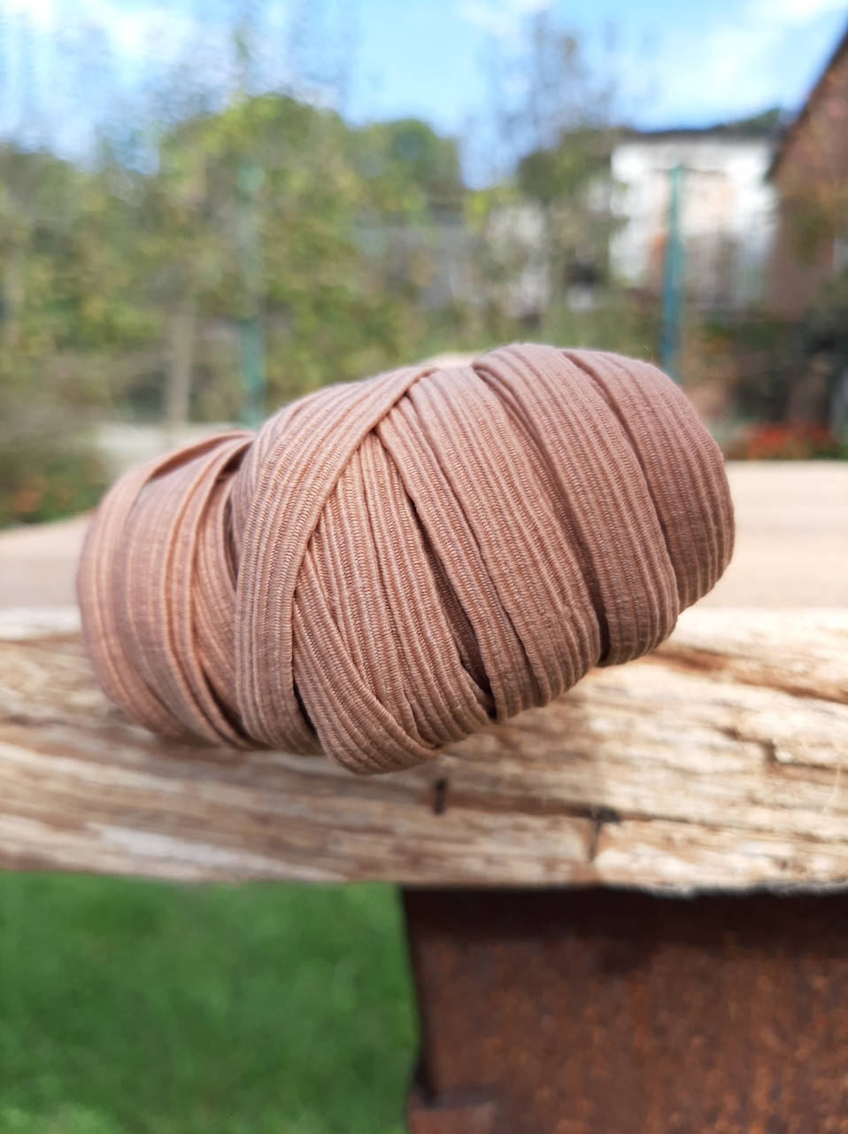 

Резинка плетеная для белья (бельевая) бежевая 8мм 100 метров, Бежевый