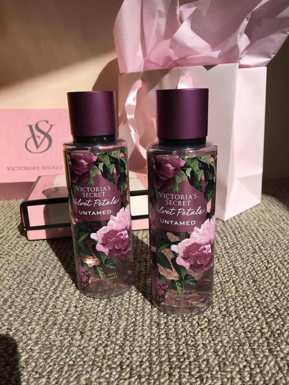 

Спрей для тела Velvet Petals Untamed Victoria's Secret