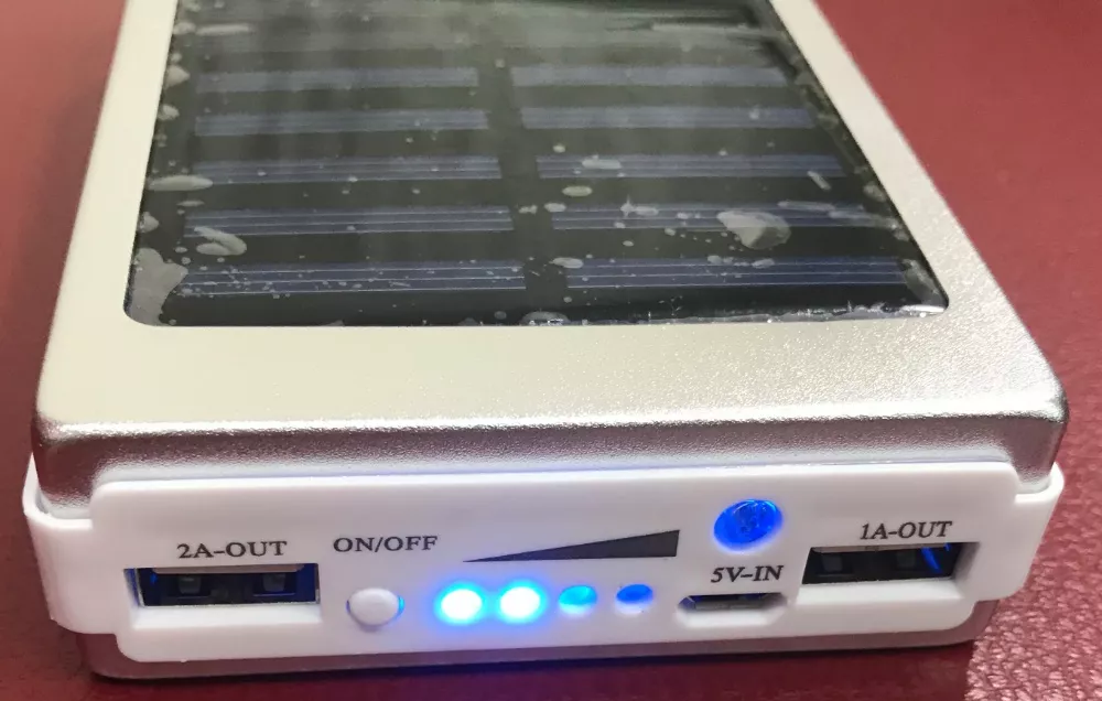 

PowerBank SOLAR 20000mAh+LED повербанк на солнечной батарея, зарядное