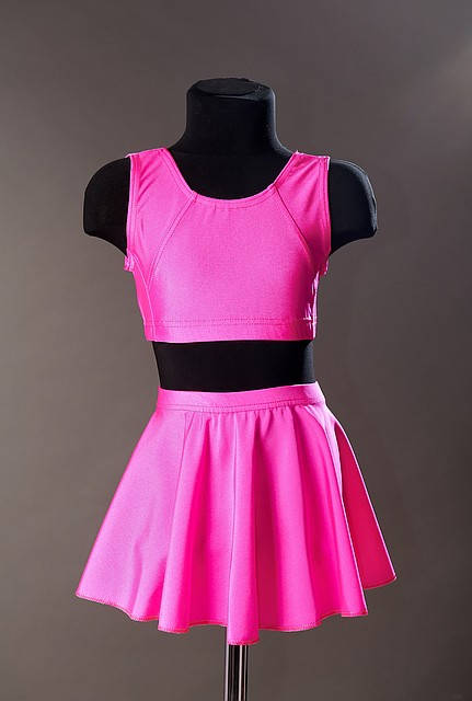 

Топик (продается отдельно от юбки и шорт), Разные цвета