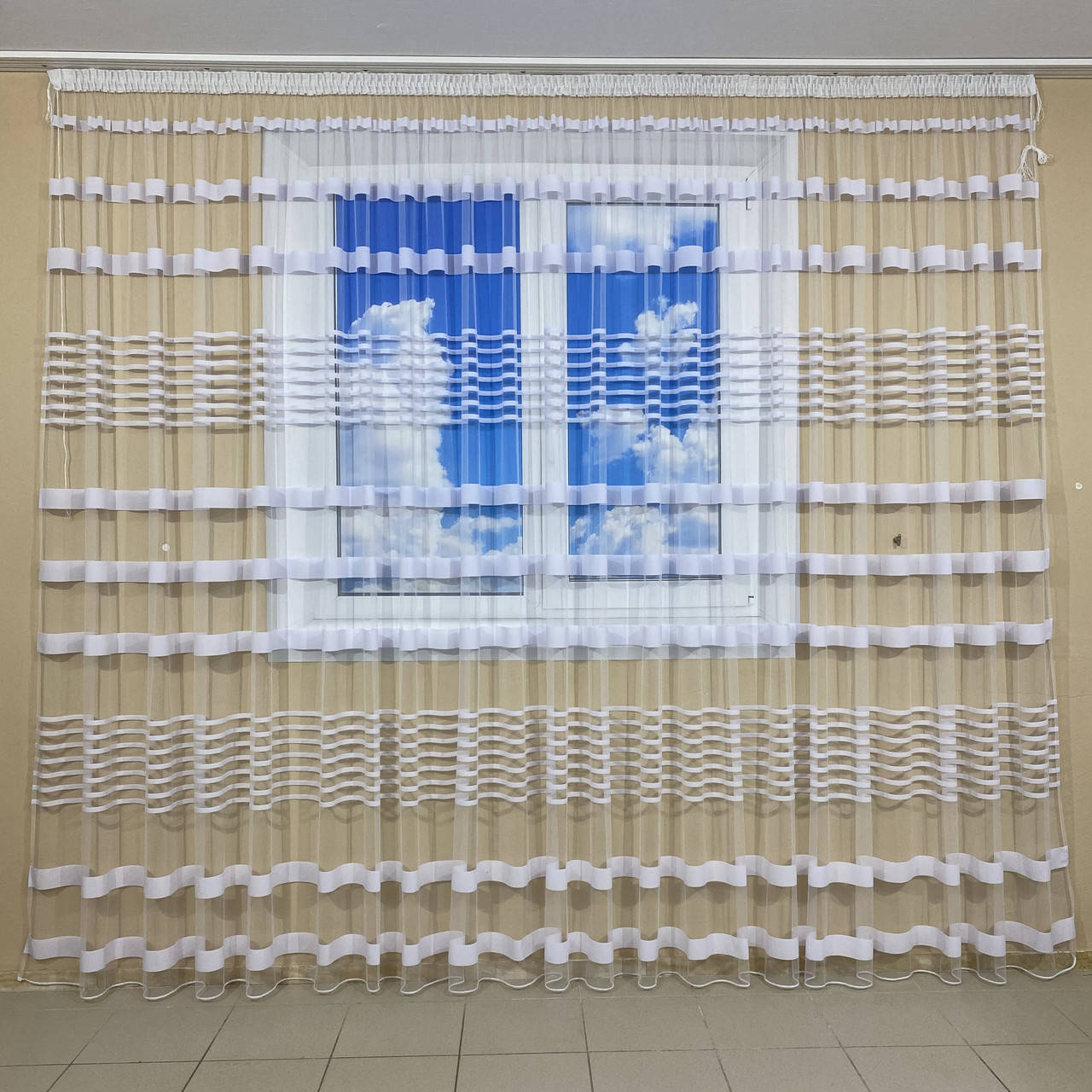 

Тюль фатин-сетка с горизонтальными полосками Белый