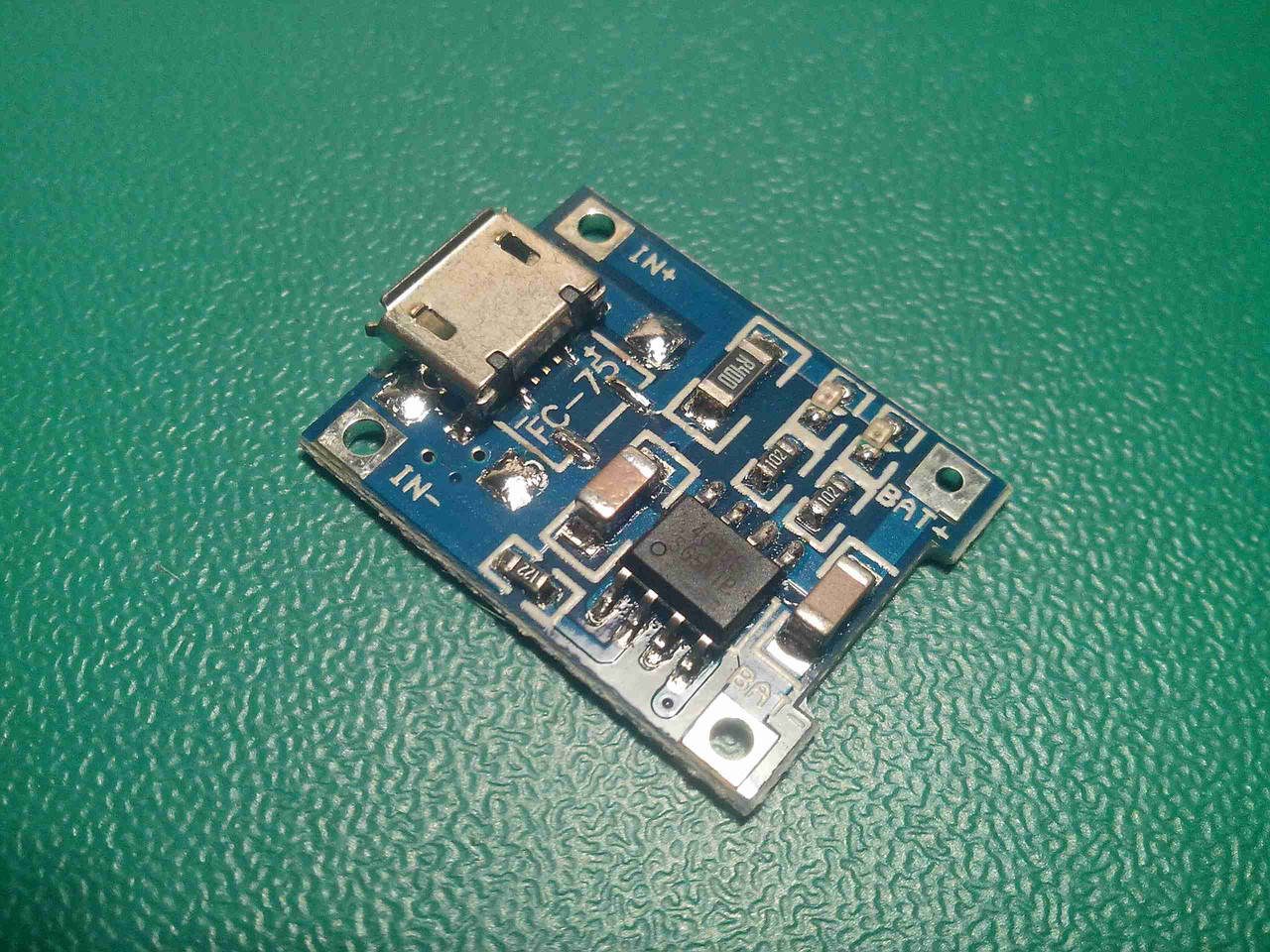 

Контроллер заряда LI-ION TP4056 microUSB