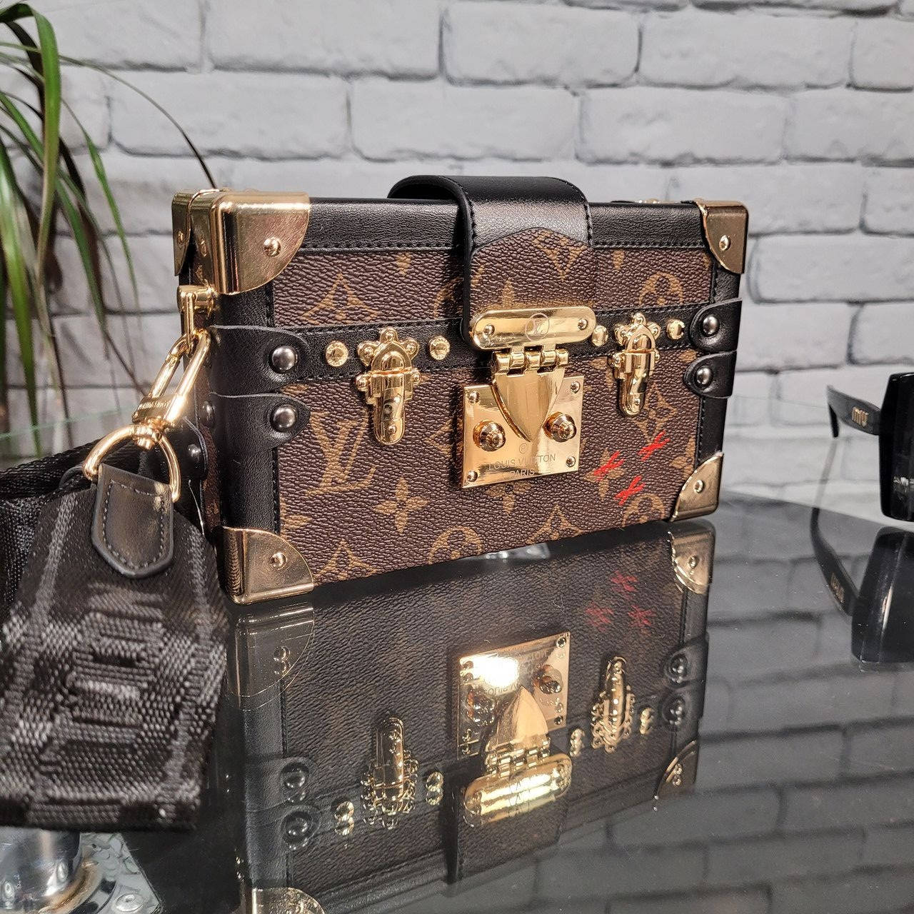 

Женская модная сумка сундук Louis Vuitton Луи виттон