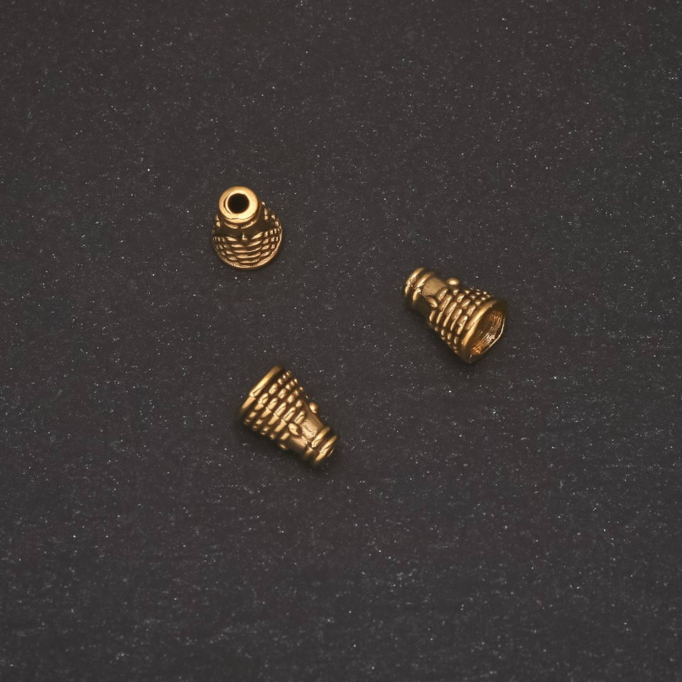 

Фурнитура наконечник d-8х6мм d-in-1мм фас.20гр. +-47шт.