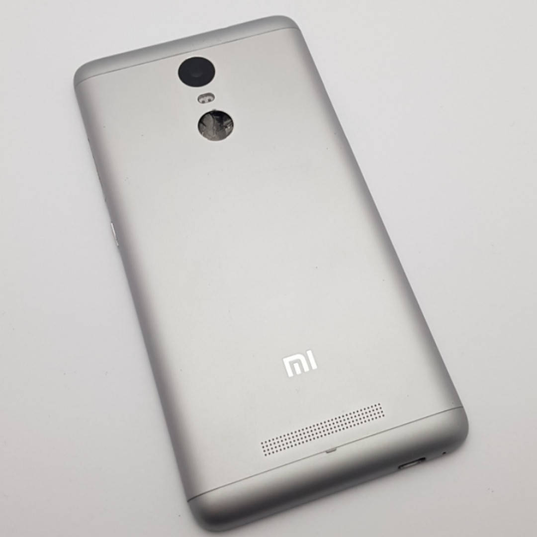 

С дефектом. Крышка Redmi Note 3/Note 3 Pro серая Сервисный оригинал с разборки, Серый