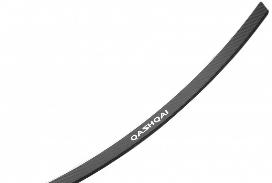 

Накладка на бампер с загибом для Nissan Qashqai (2007-2014) (Carbon), Черный