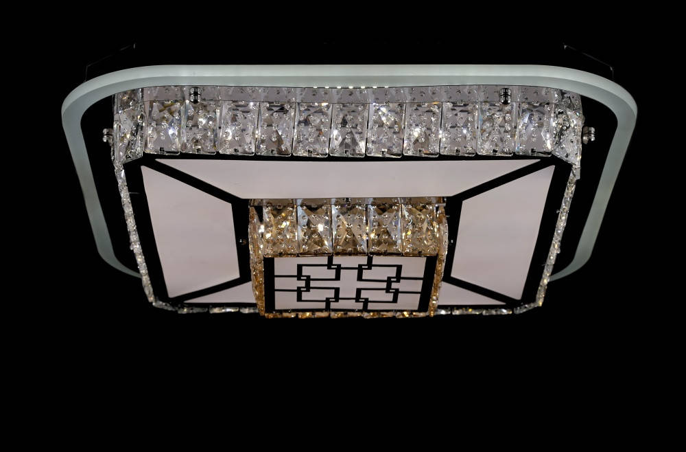 

Квадратная хрустальная люстра L1713/500*500/8+4 LED