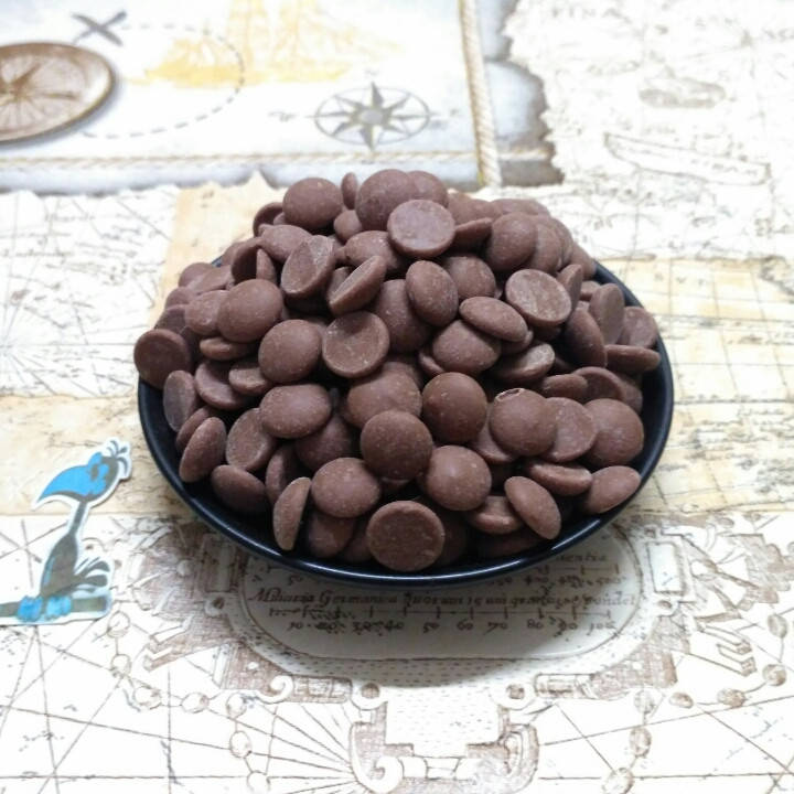 

Бельгийский шоколад Barry Callebaut молочный 33,6% (500 г.)