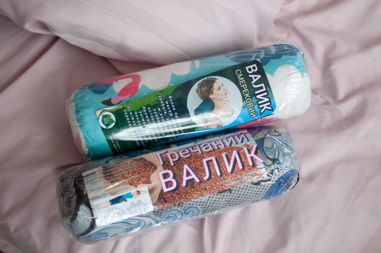 

Валік-подушка для сна