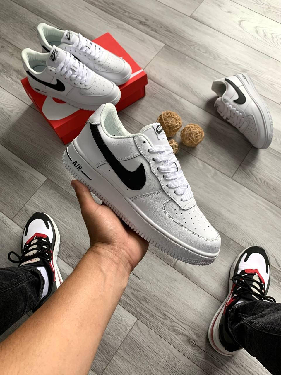 

Мужские кроссовки Nike Air Force 1 белые кожаные 45, Черно-белый