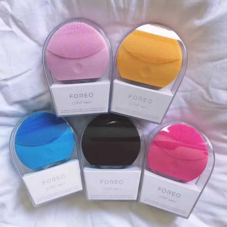

Силиконовая щетка-массажер для очистки лица Foreo Luna Mini 2