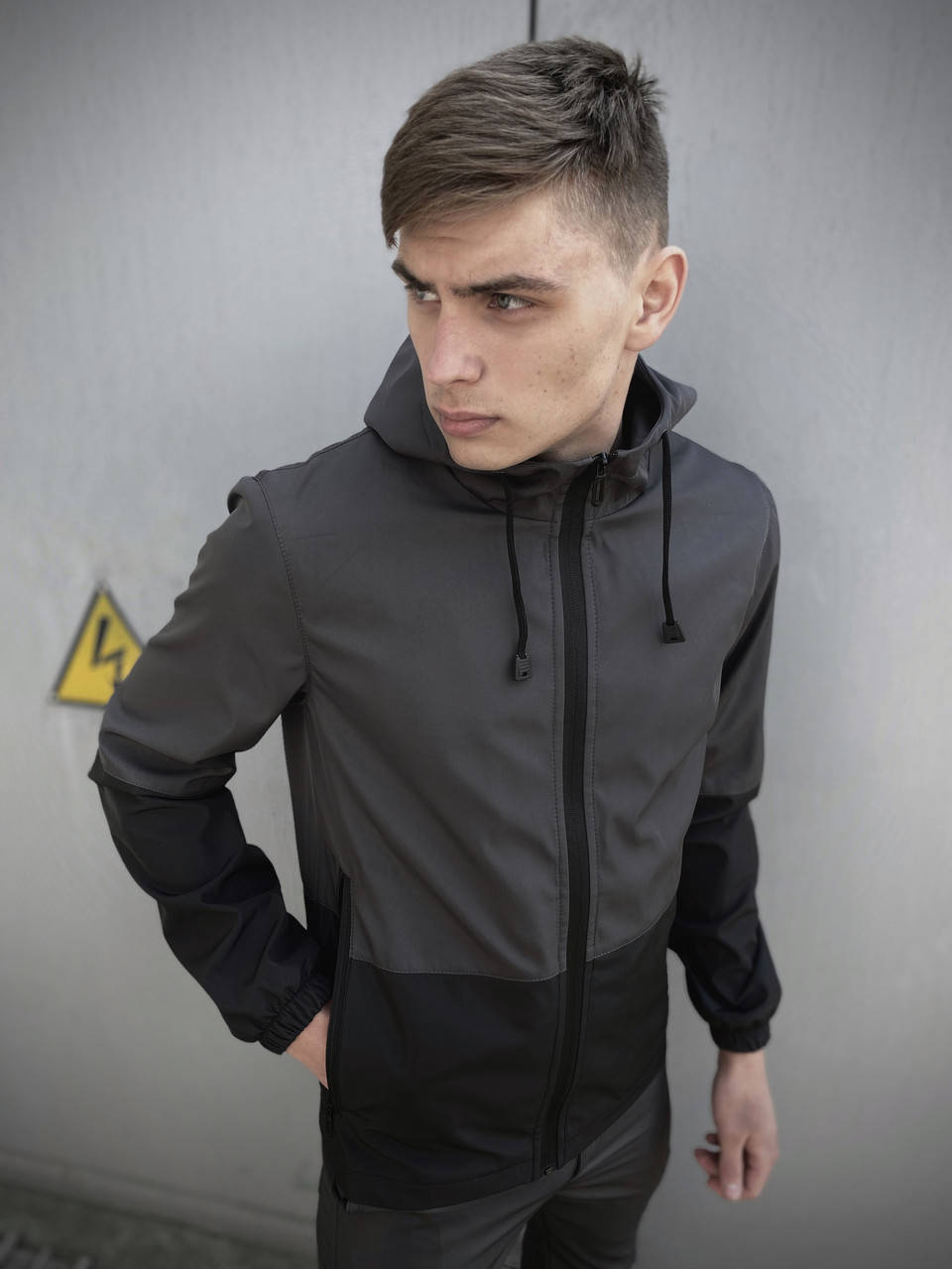 

Ветровка мужская демисезонная SoftShell Light осенняя весенняя серая | Куртка мужская легкая ЛЮКС качества