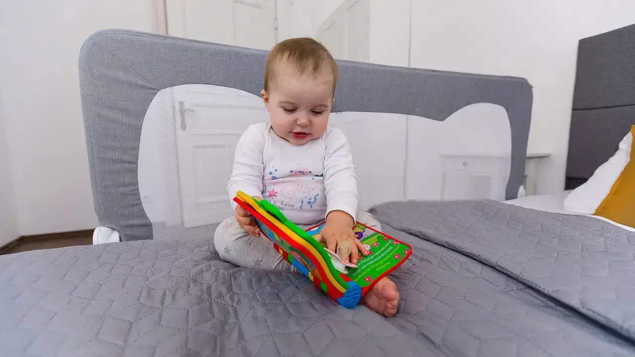 

Защитный бортик для кровати Lionelo HANNA