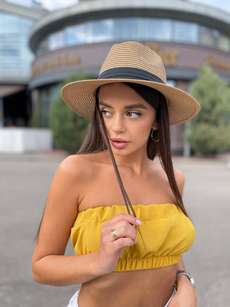 

Шляпа унисекс летняя Федора с лентой кофе с молоком (мокко), В наличии