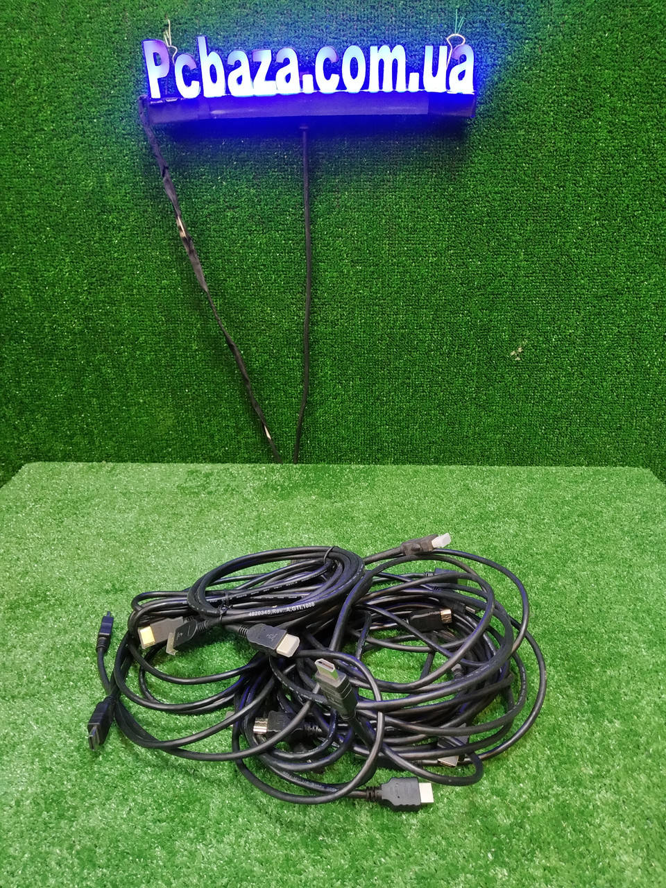 

HDMI кабель 2м оригинал из комплекта панелей, Белый