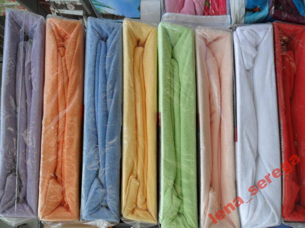 

Простынь махр на резинке 220х240+2 наволочки 70х70