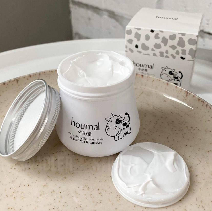 

Крем молочко для лица Burst Milk Cream 80гр