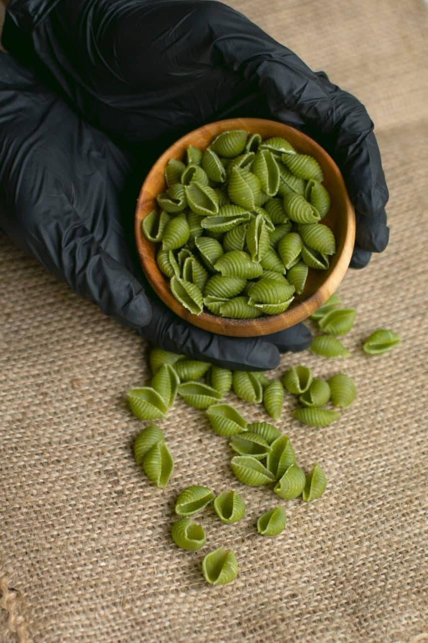 

Макарони з зеленого гороху