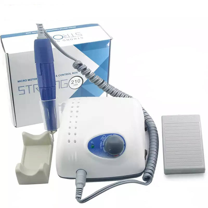 

Профессиональный фрезер для маникюра и педикюра STRONG 210 на 65 Вт. - 35000 об/мин.(с ручкой и педалью), Белый