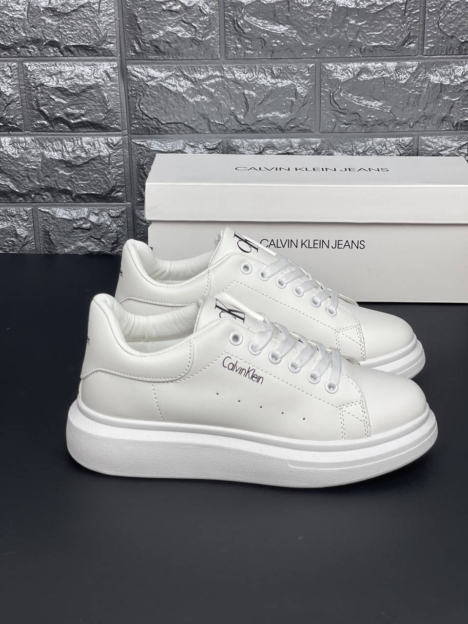 

Кроссовки Кельвин Кляйн женские Calvin Klein, Белый
