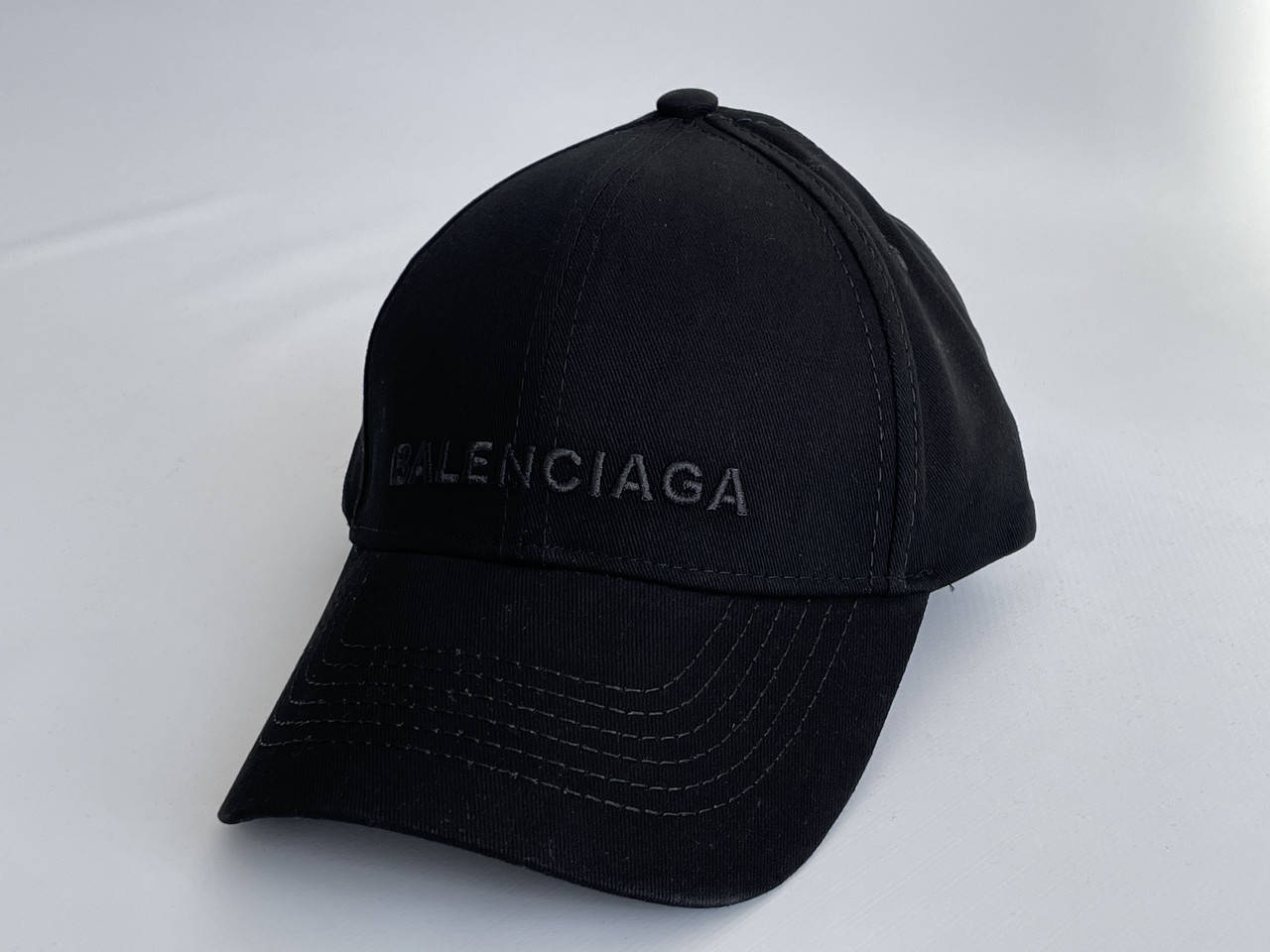 

Кепка Balenciaga Бейсболка
