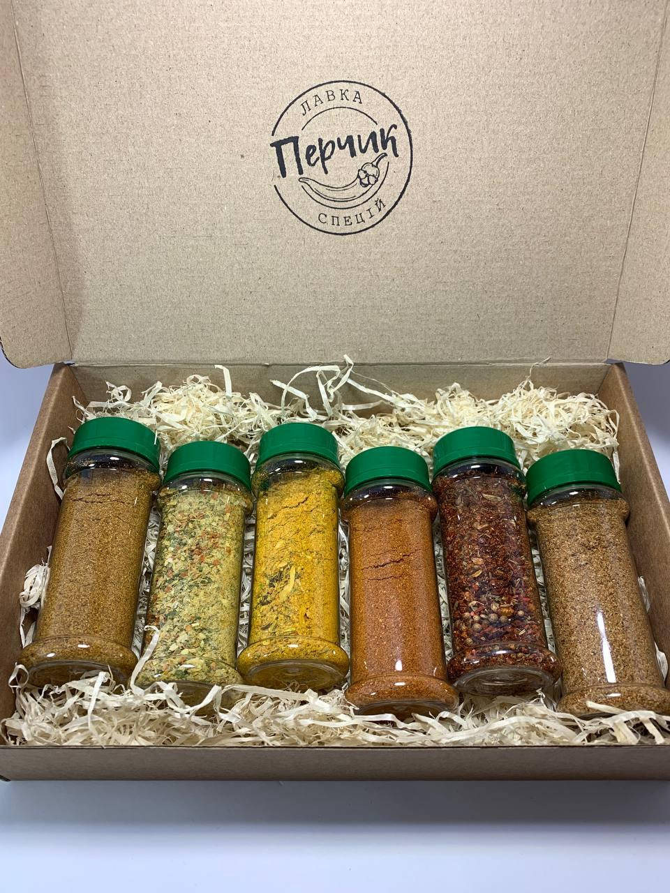 

Подарочный набор приправ (смесей специй) 6 видов