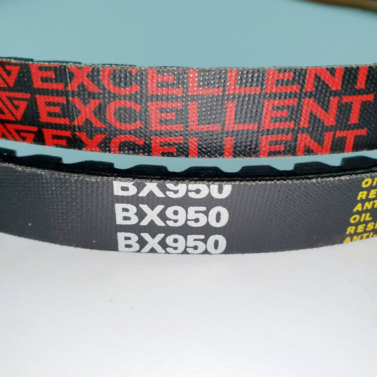 

Ремень приводной клиновой В (17х11)-950 EXCELLENT зубчатый