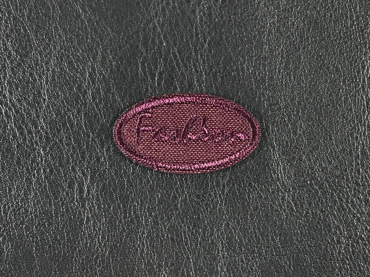 

Нашивка Fashion цвет бордовый 36x19 мм