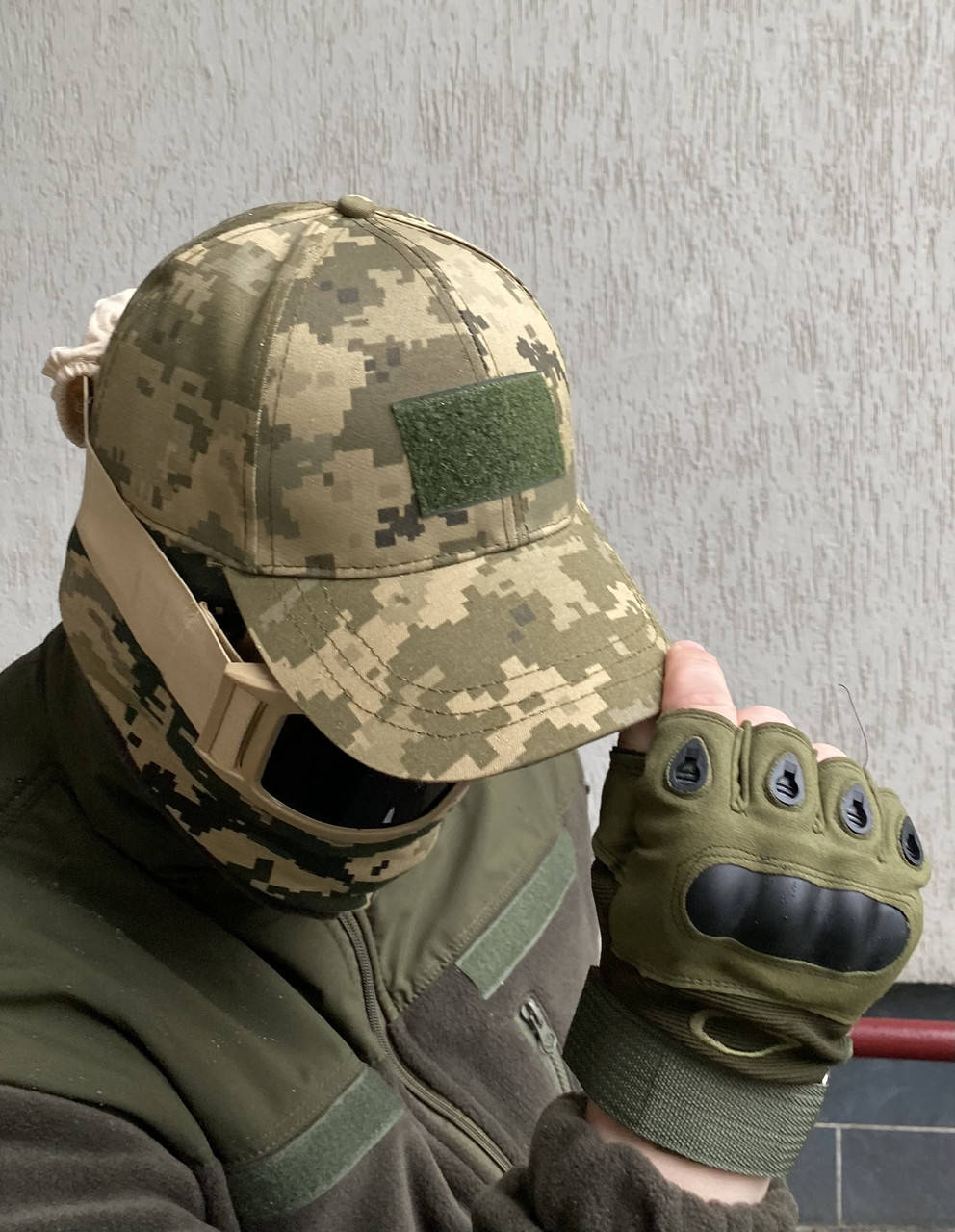 

Кепка Пиксель тактическая с липучкой под шеврон, Хаки