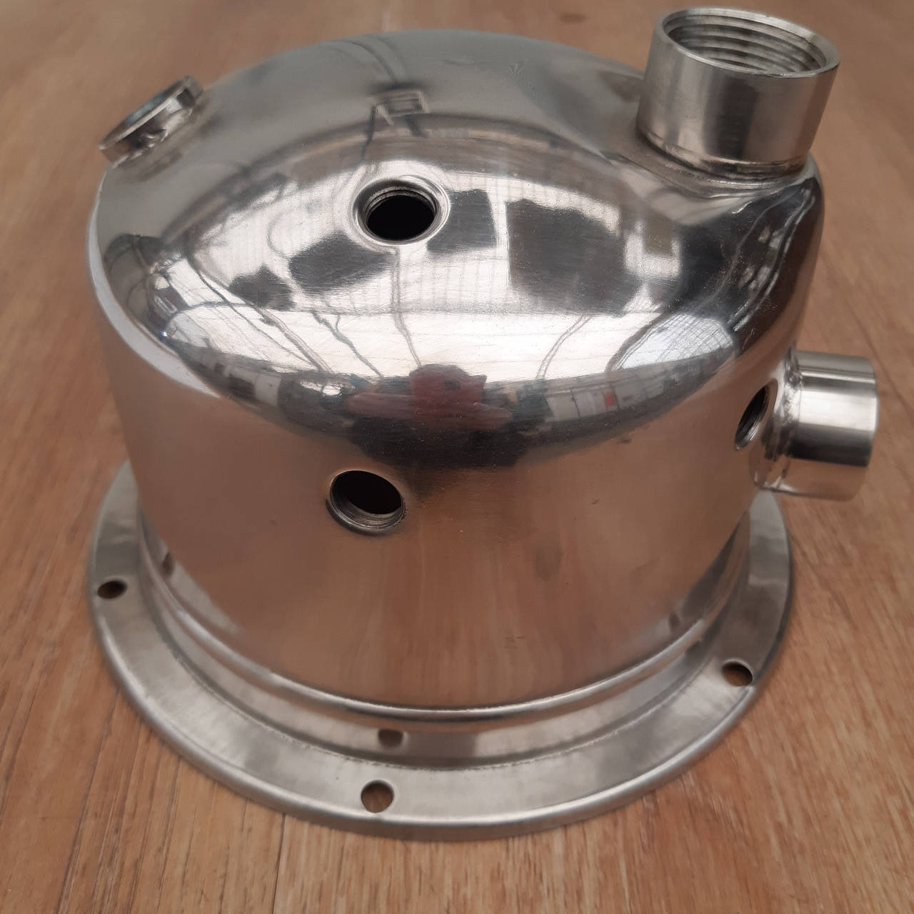 

Нержавеющий корпус OmhiAqua JET100