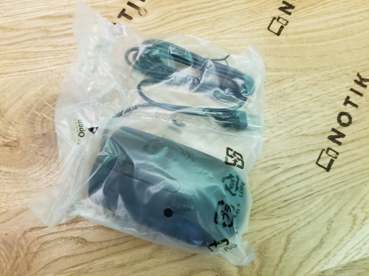 

Компьютерная USB мышь Dell USB Mouse MS116 NEW, Черный