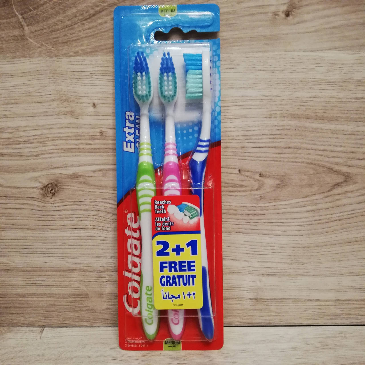 

Зубные щётки Colgate extra clean 2+1 MEDIUM