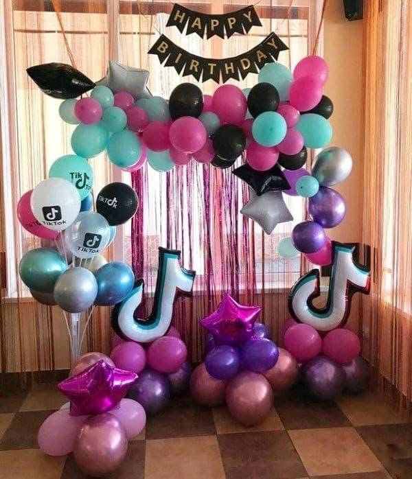 

Фотозона из шаров ТИК ТОК | Для девочки