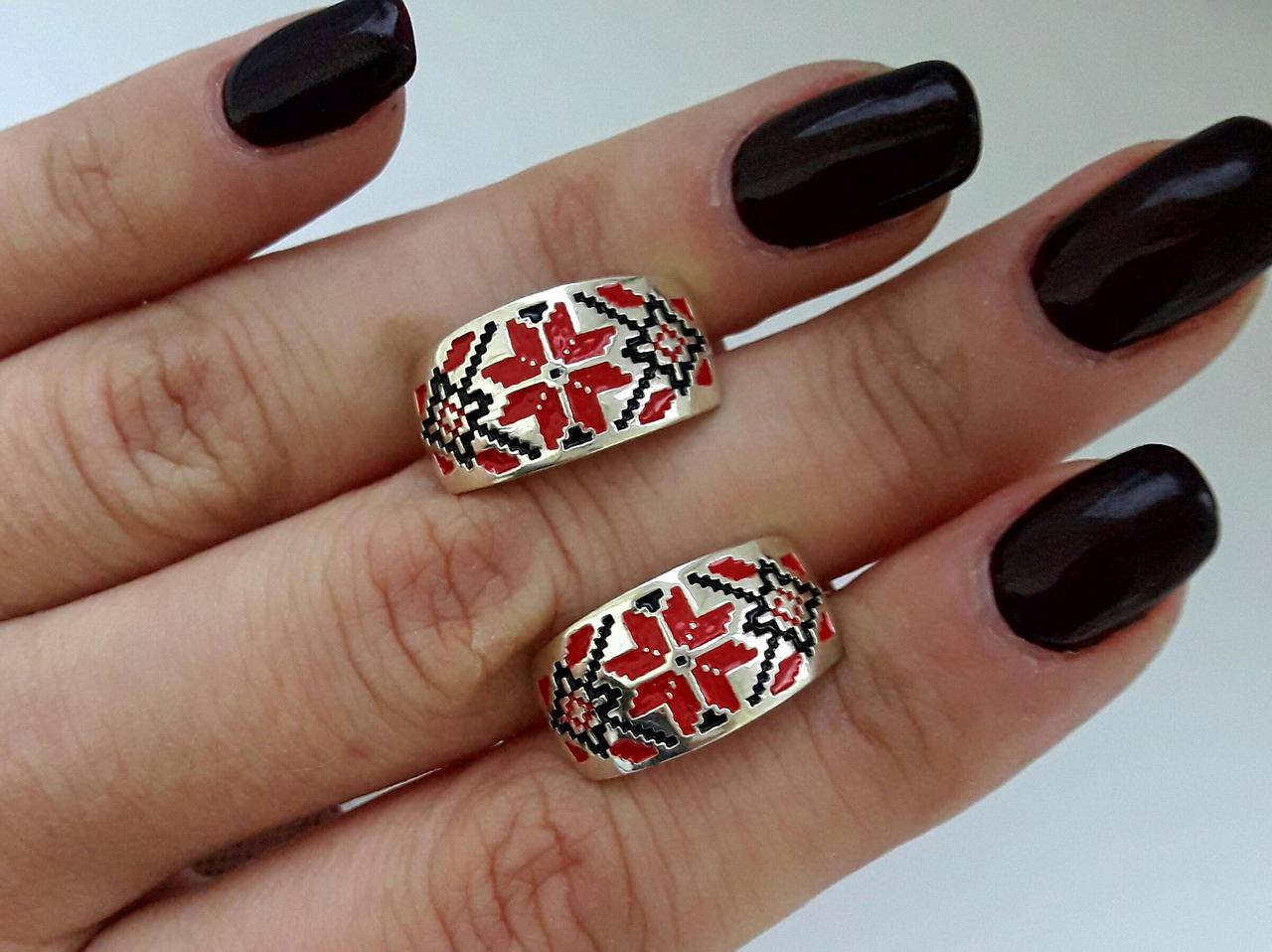 

СЕРЕЖКИ СЕРЬГИ СЕРЕБРЯНЫЕ "ВЫШИВАНКА " С ЭМАЛЬЮ