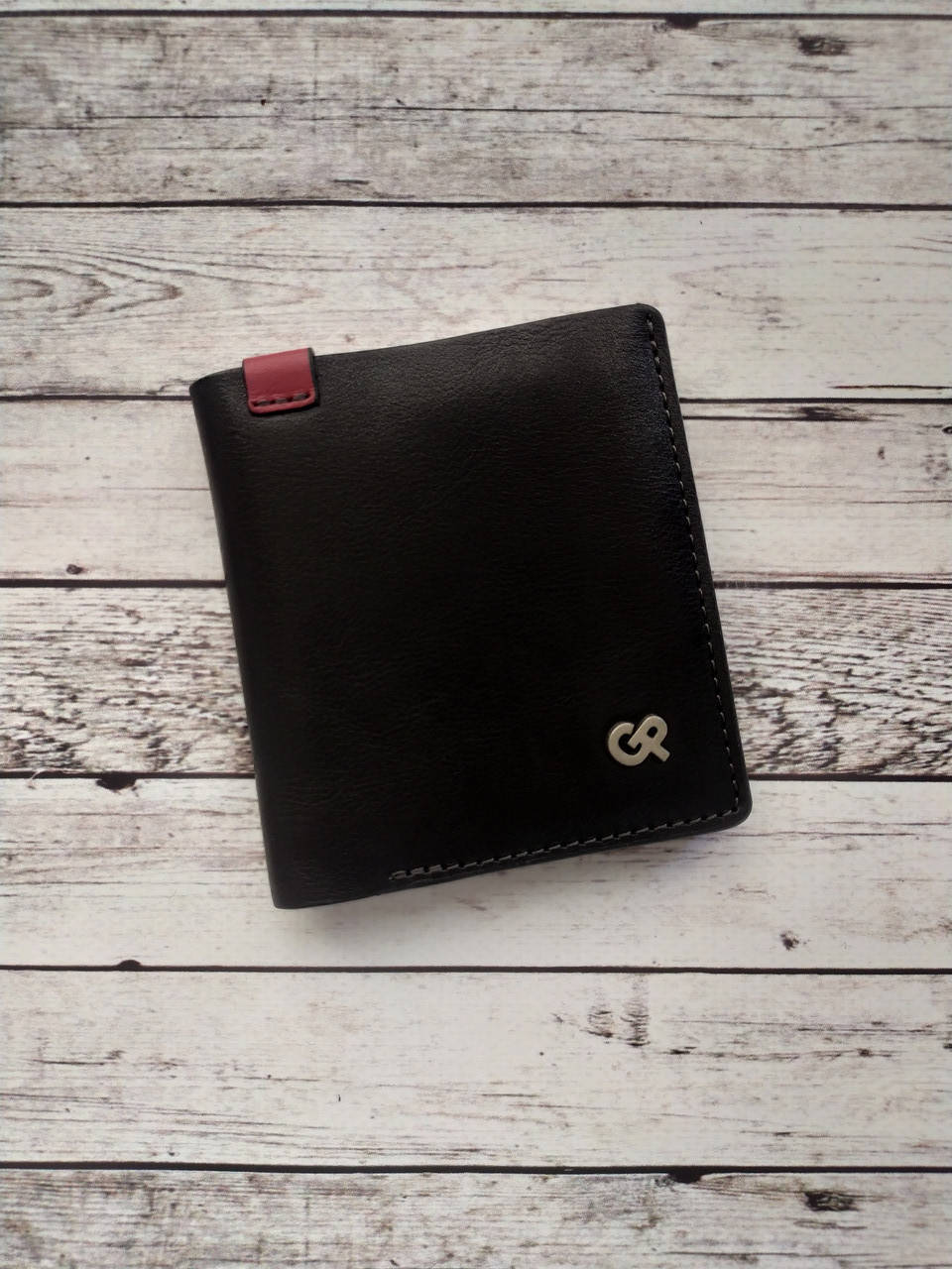 

Кожаное портмоне мужское черное с красным на магните гладкая кожа без монетницы, Черный