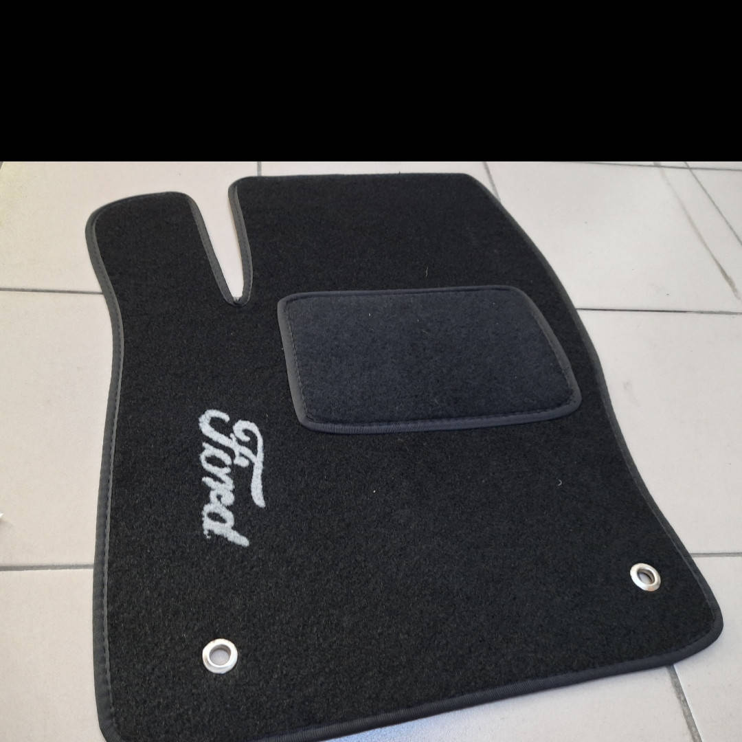 

Водительский ворсовый коврик FORD Focus с 2005-2011 гг.