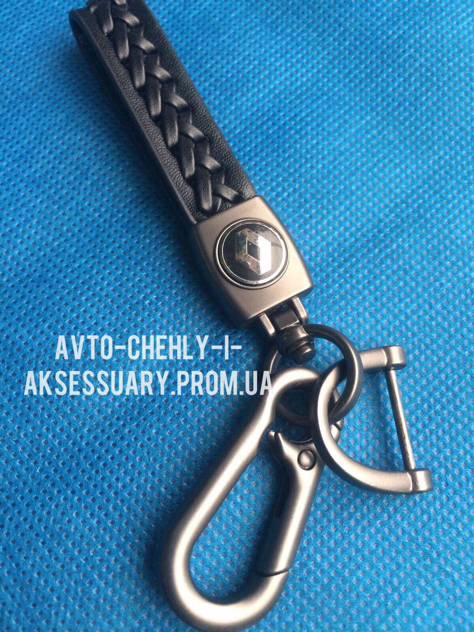 

Брелок с логотипом RENAULT, Черный