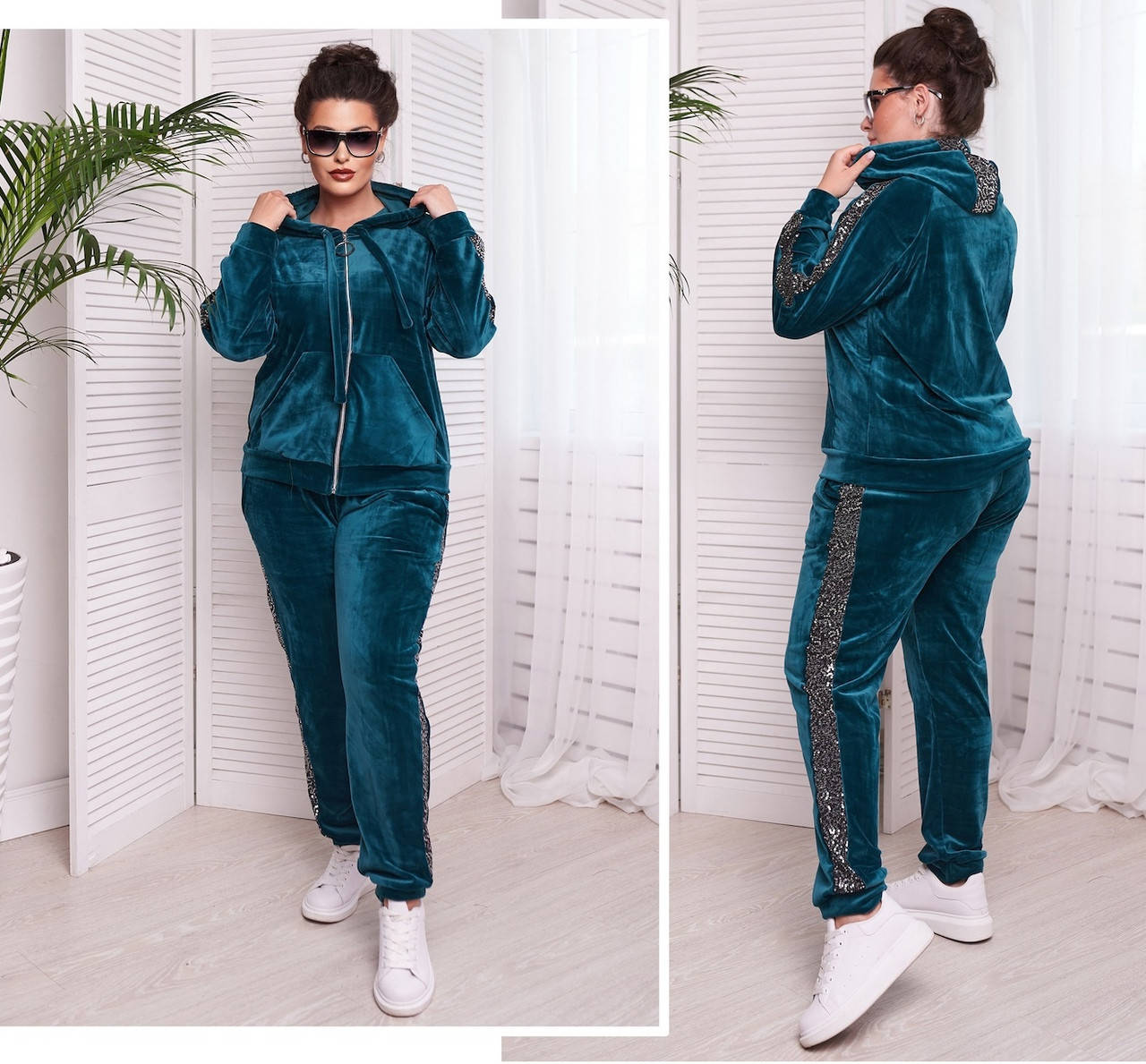 

Женский Спортивный Костюм из велюра Батал