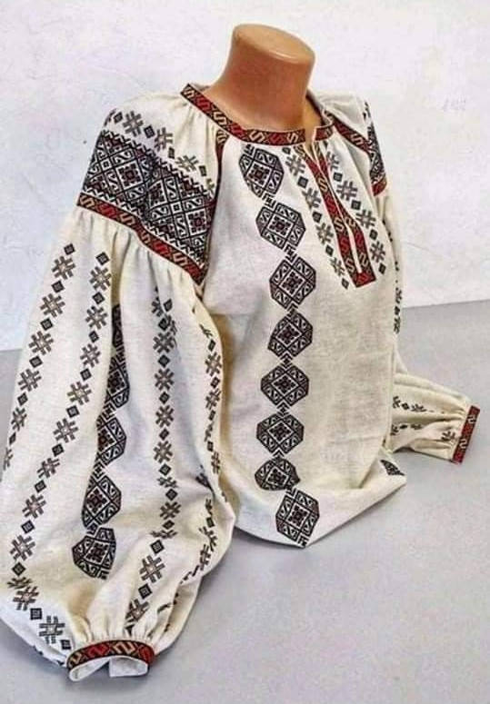 

Заготовка під вишивку жіночої сорочки СЖ ГР 44