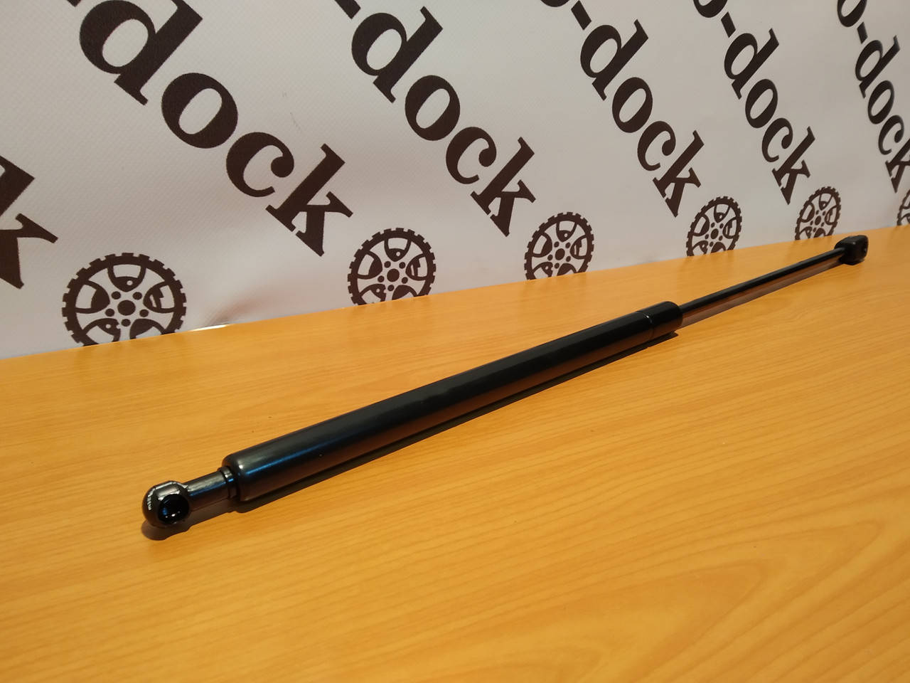 

Амортизатор крышки багажника для Фольксваген Пассат б3 б4 Универсал