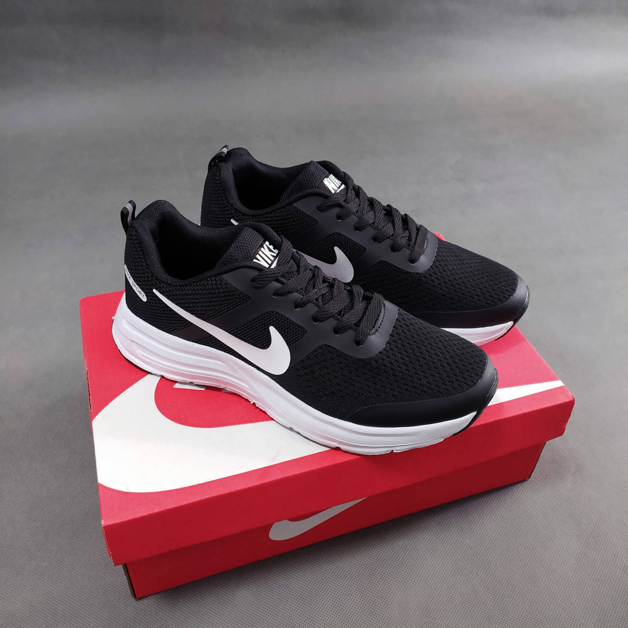 

Мужские кроссовки Nike Zoom черные, Черный