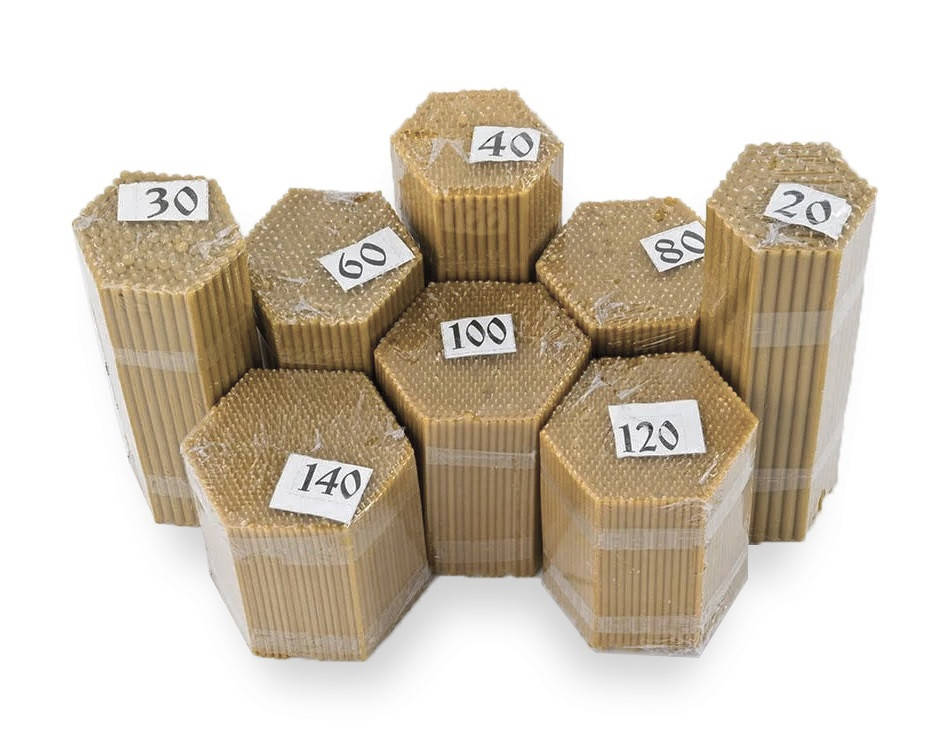 

Восковые церковные свечи