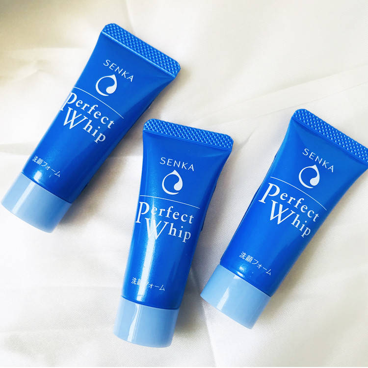 

Пенка для умывания Shiseido Senka Perfect Whip Foam 15g