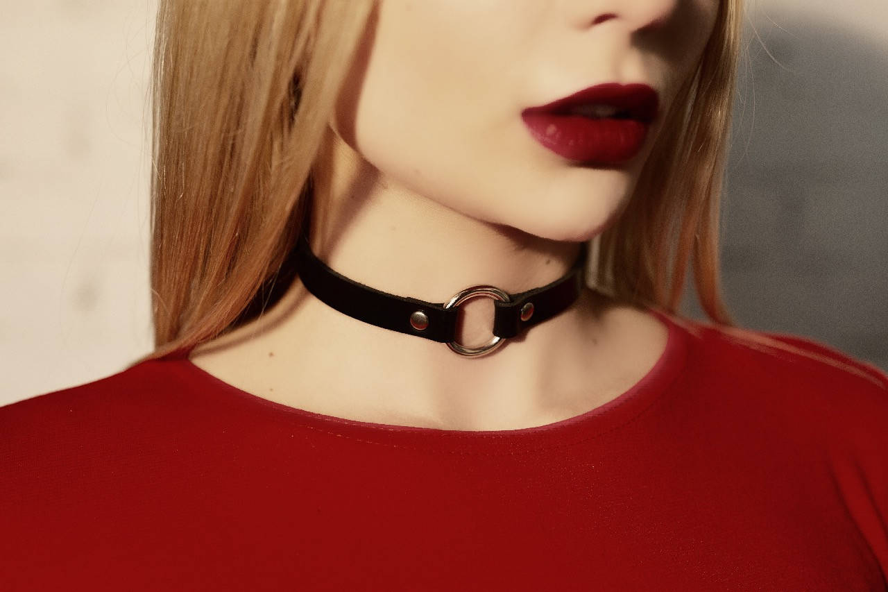 

Чокер кожаный с кольцом, чокер на шею, классический чокер, ожерелье, колье из кожи, чокер женский с кольцом Натуральная кожа, Черный