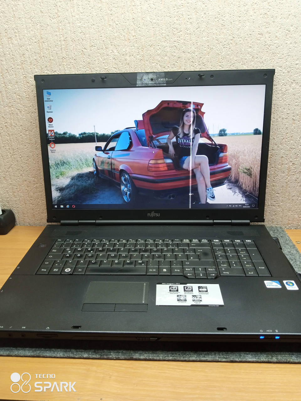 

Ноутбук Fujitsu Amilo Li3910 з Німеччини/2 ядра/512Mb/750Gb/18.4" LCD/
