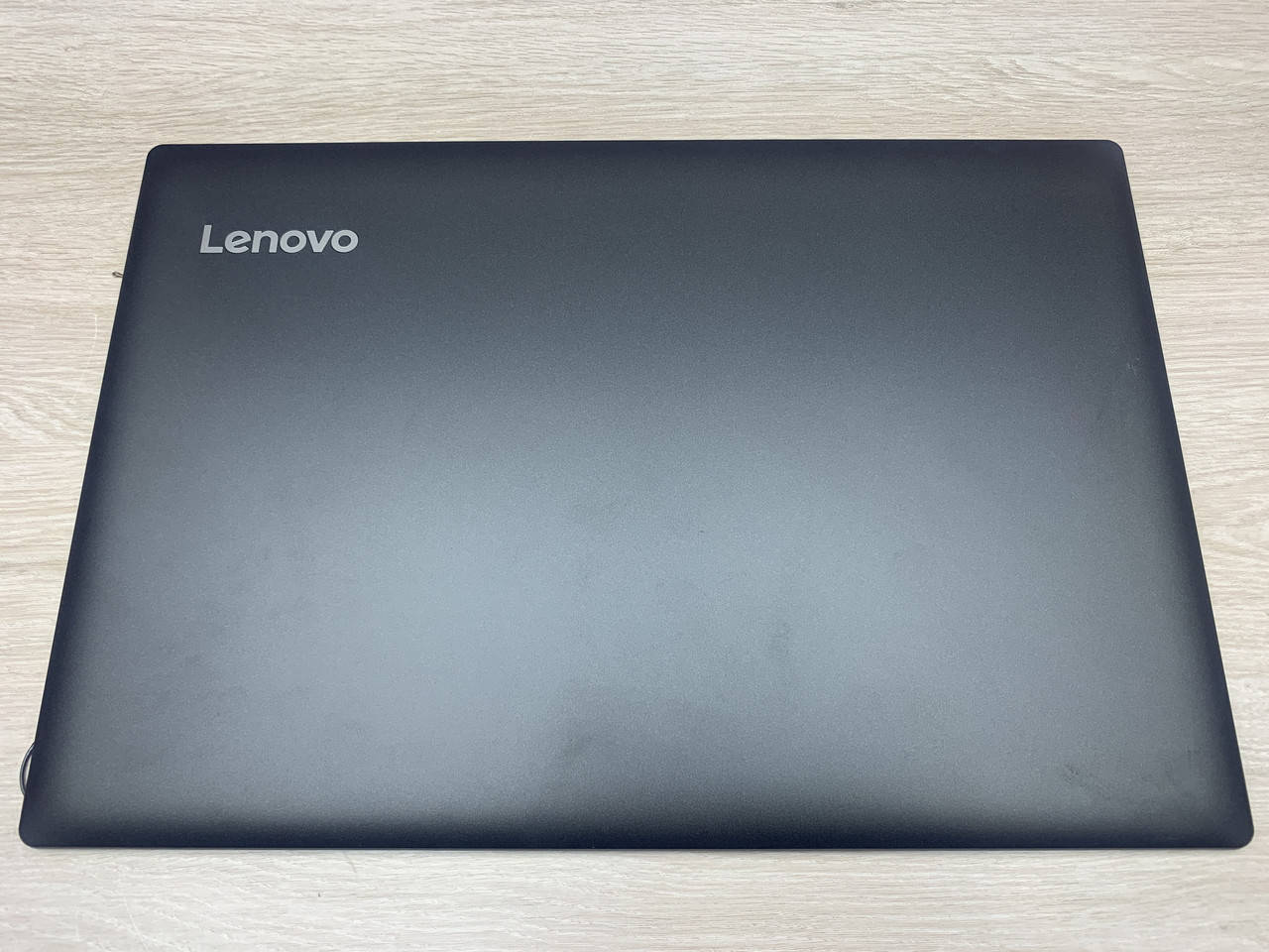 

Lenovo 320-15, 330-15 Корпус A (крышка матрицы) Черная нов