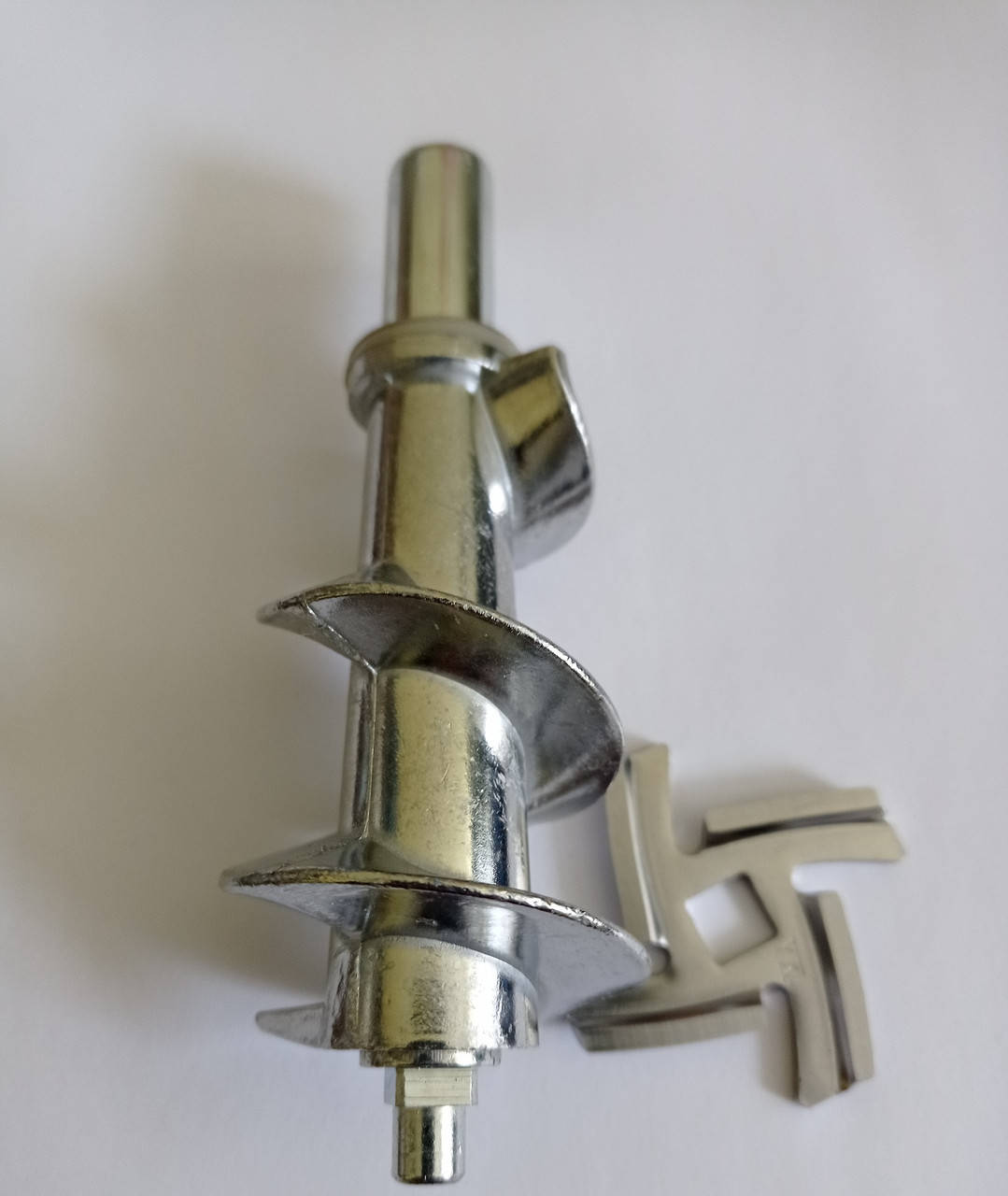 

Шнек и нож для мясорубки (Скарлет ) SCARLETT SC-4249