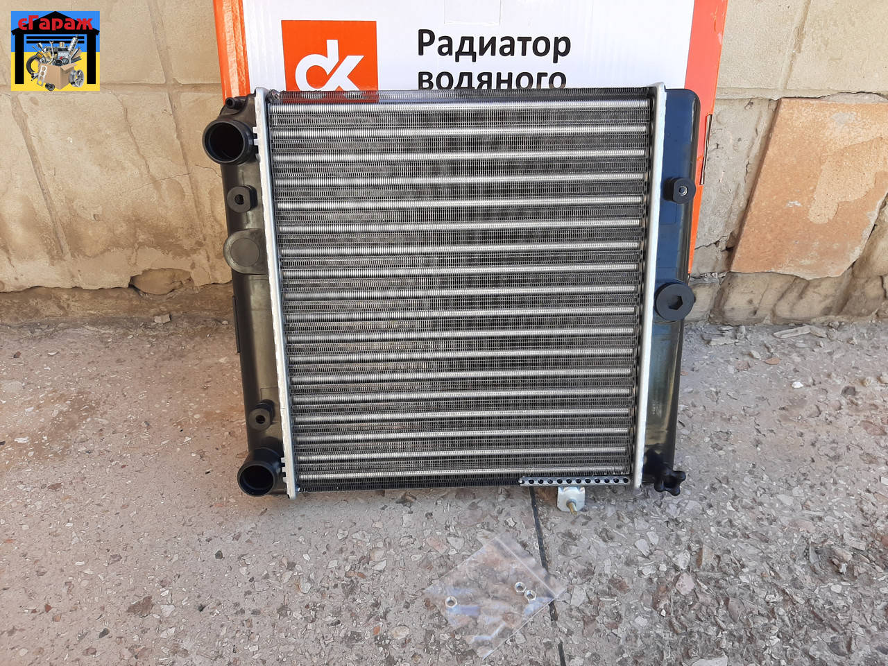 

Радиатор охлаждения ВАЗ 1111 Ока <ДК>